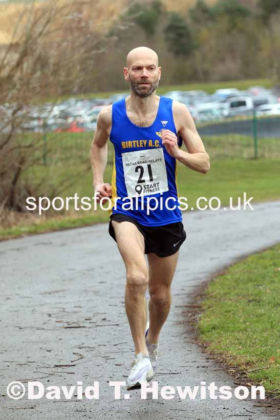 Senior Men and Veterans (Over 40s), 2023 NECAA Royal Signals Relays, Hetton le Hole, County Durham. Photo: David T. Hewitson/Sports for All Pics